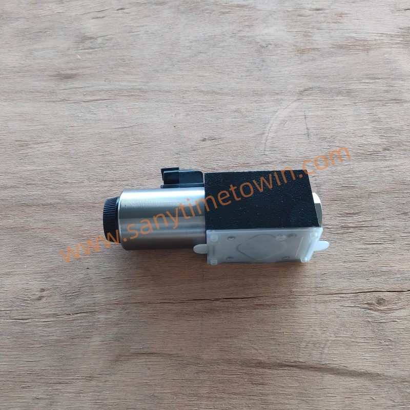Sany Crane genuine original spare parts 60155035 Solenoid Directional Valve for SDCY90K7/SDC90K8/ SCP160C2 Forklift - Image 3