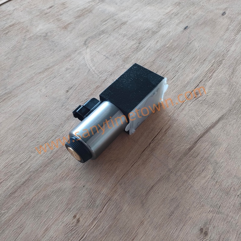 Sany Crane genuine original spare parts 60155035 Solenoid Directional Valve for SDCY90K7/SDC90K8/ SCP160C2 Forklift