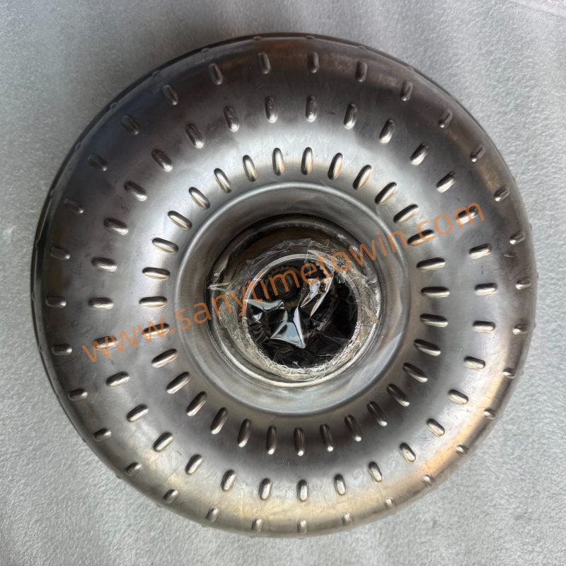 SDLG high quality original spare parts 4110000042002 Torque converter for wheel loader excavator - Image 3