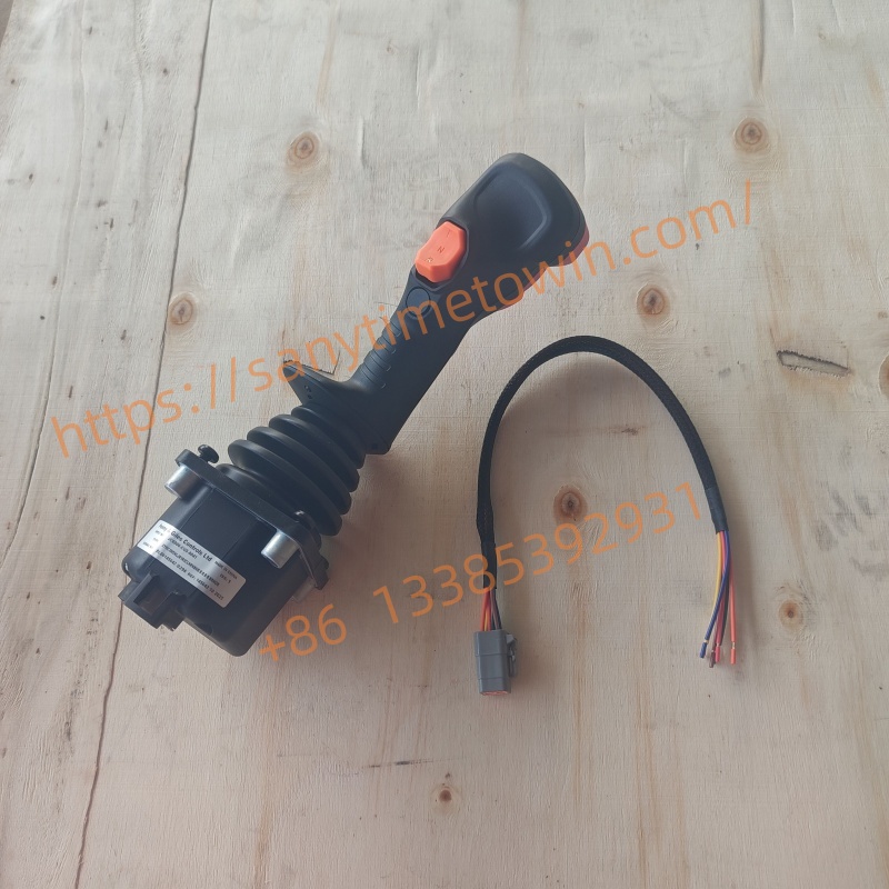 SANY Port Hoisting Crane Container Stacker SANY forklift SRSC45V5 Spare Parts 142601000211A Electric operating handle - Image 3