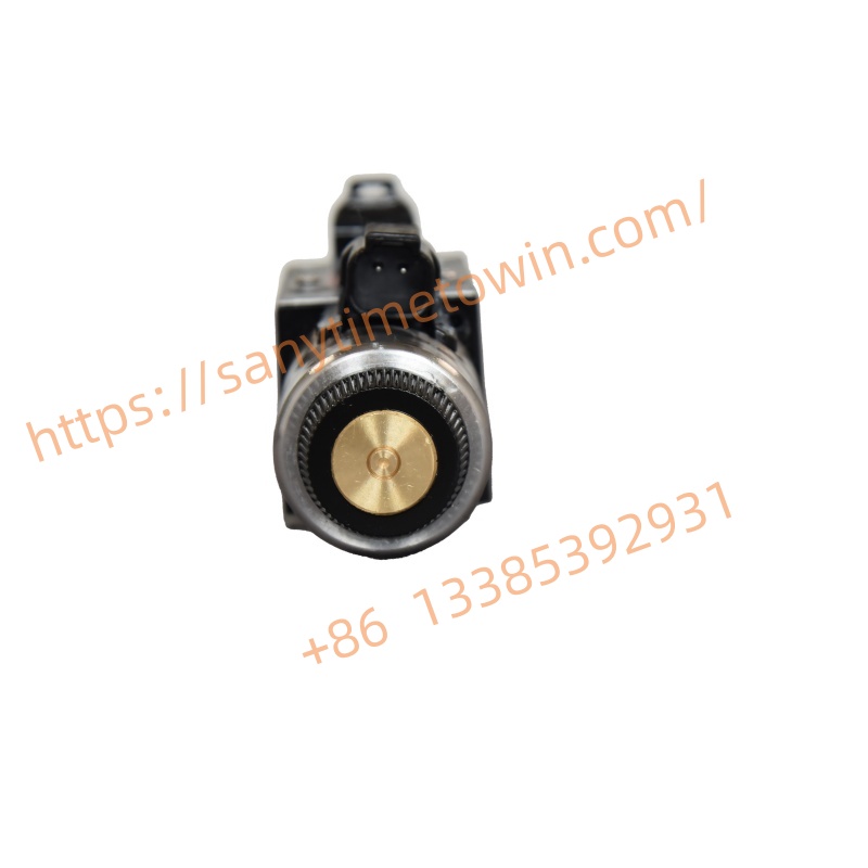 SANY Port Hoisting Crane Container Stacker SANY forklift SRSC45V5 Spare Parts 60155034 Electromagnetic Change Valve - Image 4