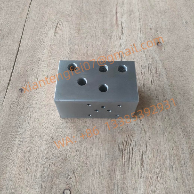 13886763 Brake Valve Block For SANY SRSC45H2 Reach Stacker - Image 2