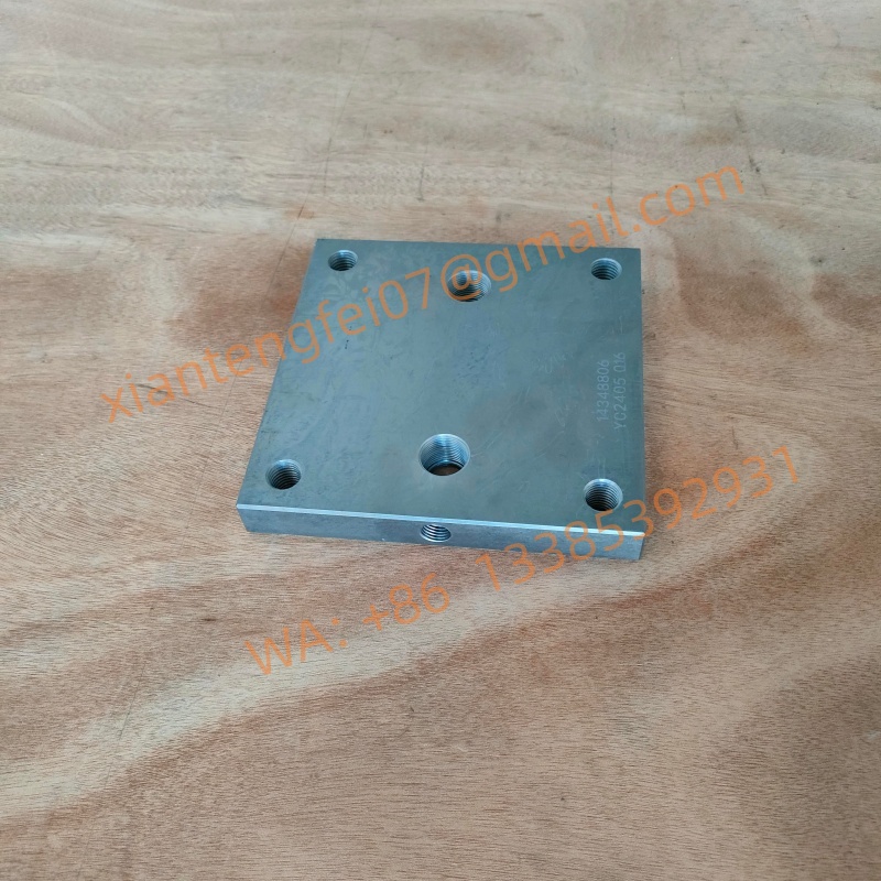 14348806 Pressure Oil Filter Valve Block For SANY SRSC45H2 Reach Stacker - Image 4