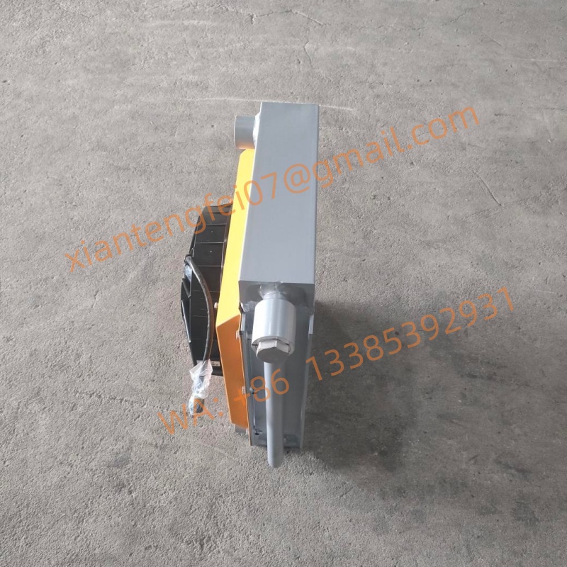 151601020020A Wind Radiator For SANY SRSC45H2 Reach Stacker - Image 3