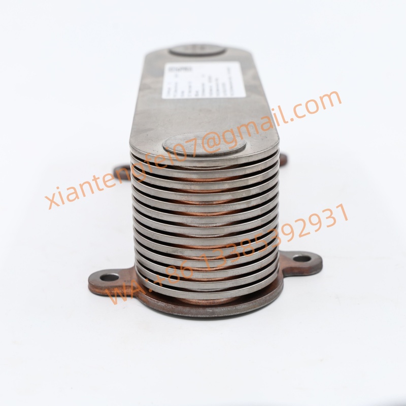160102130004A018 Engine Oil Cooler For SANY SKT105S - Image 3