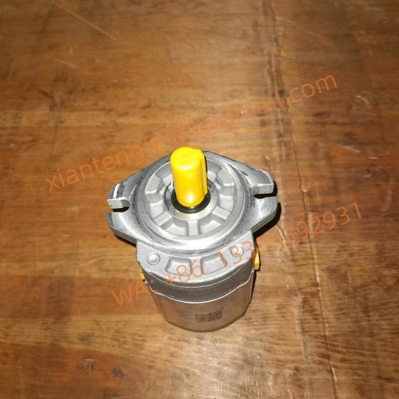 60282297 Gear Motor 60136745 For SANY SRSC45H2 Reach Stacker - Image 2