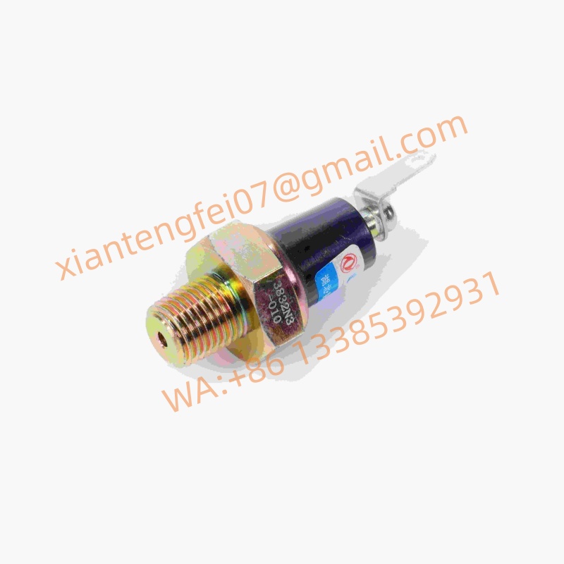 A249900000825 Pressure Switch For SANY SKT130S - Image 3