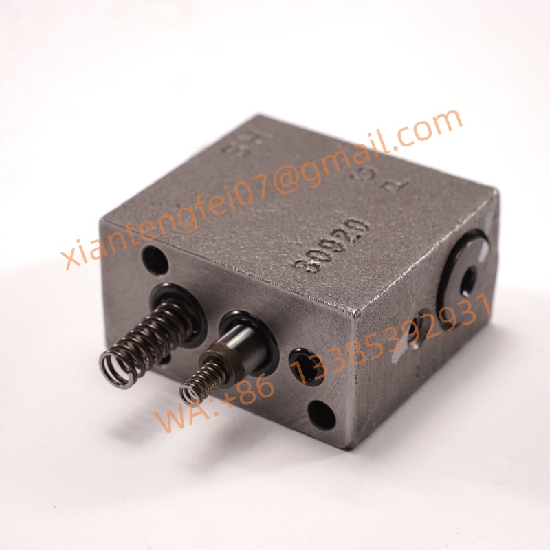B220401000688 Slewing Motor Delay Valve For SANY SY245 Excavator - Image 2